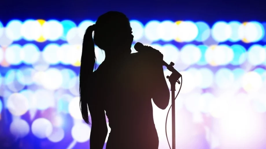 Създадоха първата чалга певица с изкуствен интелект (ВИДЕО)