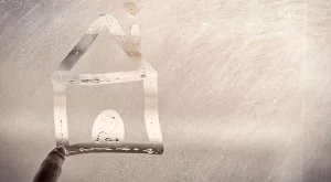 Имате много влага в дома си? Ето 5 евтини начини да се справите