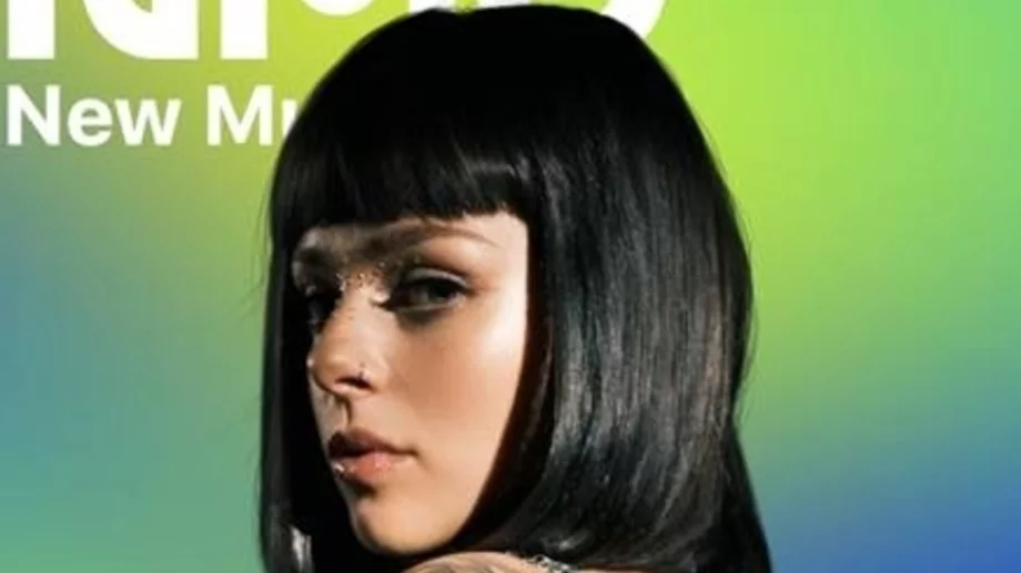 Victoria е първата балканска певица на корицата на Apple Music