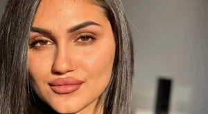 Дебора се размина с ужасна катастрофа