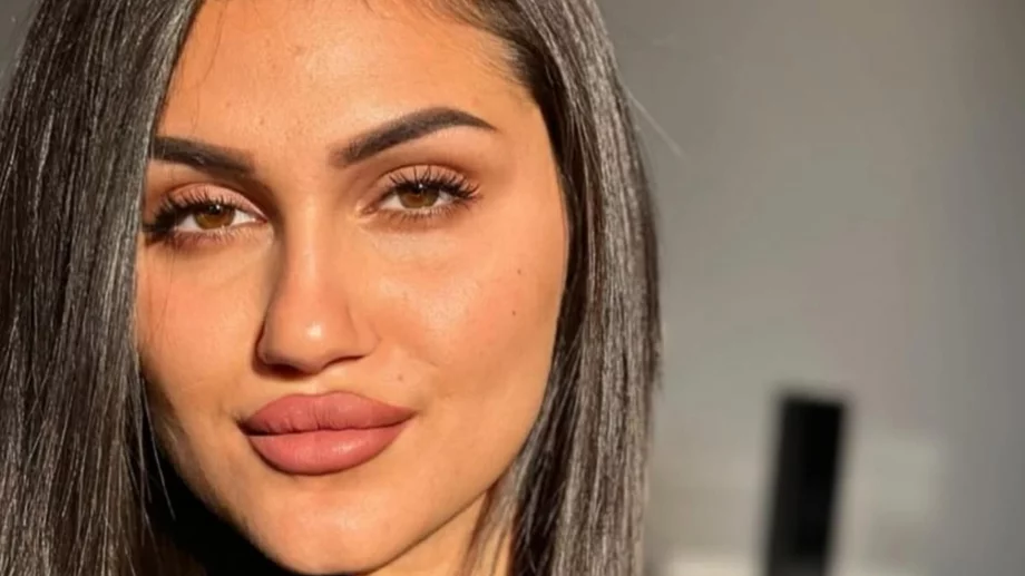 Дебора се размина с ужасна катастрофа