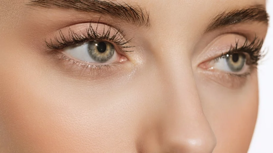 6 често срещани грешки, причиняващи прекомерна загуба на мигли