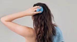 Правете този масаж на скалпа всеки ден за растеж на косата и здраве на скалпа