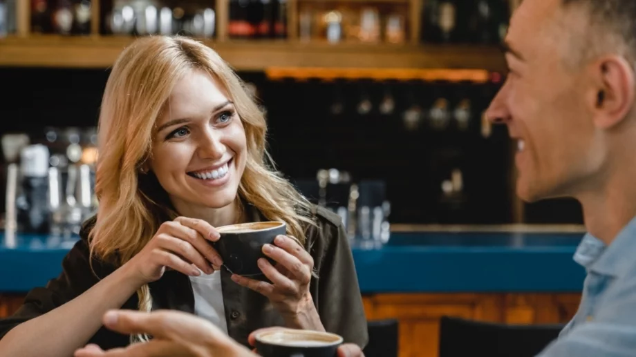 6 неочевидни неща, по които мъжете съдят жените, когато ги срещнат за първи път