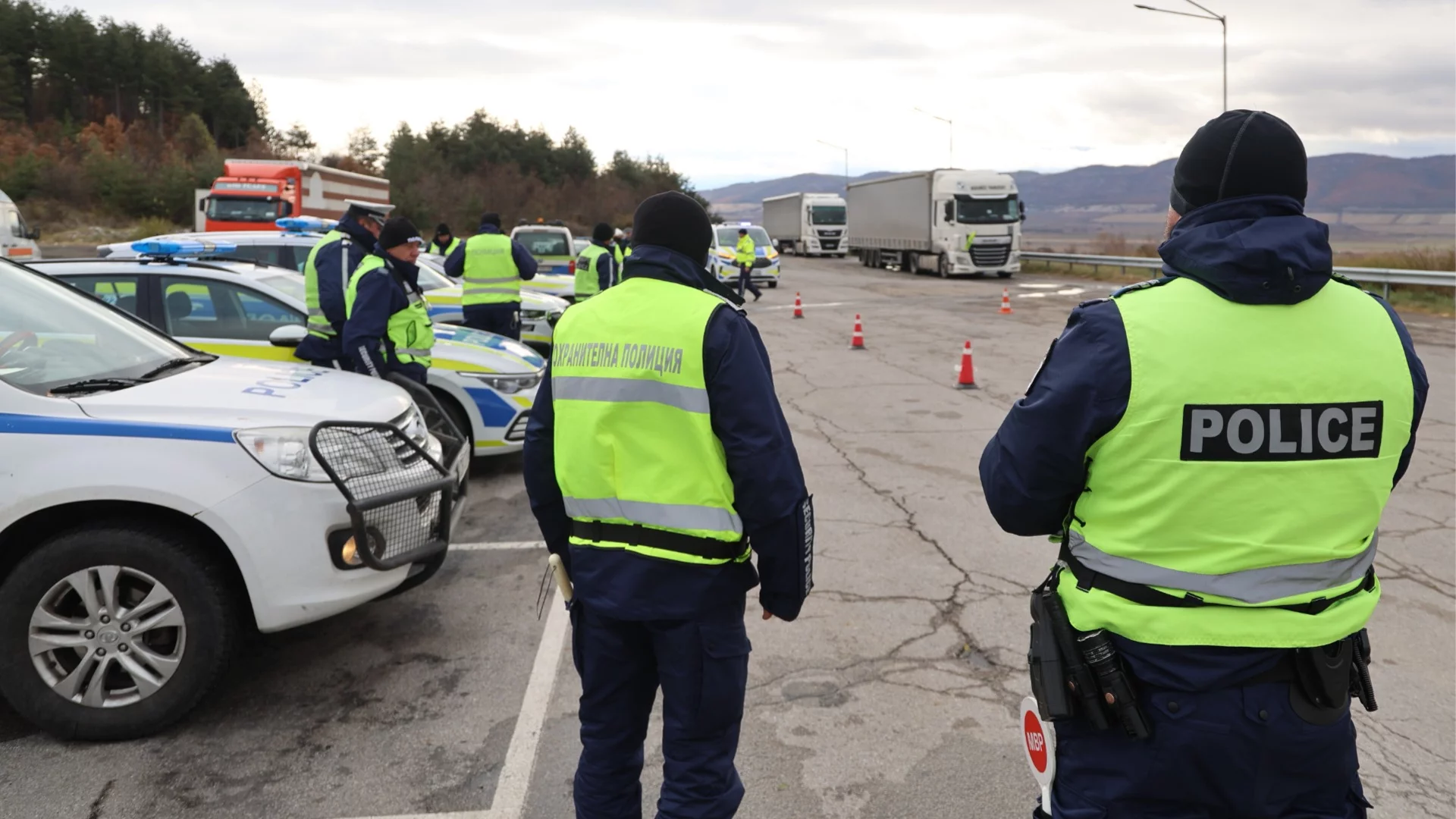 МВР ударно с проверки на пътя: Изглежда търси пари за бюджета