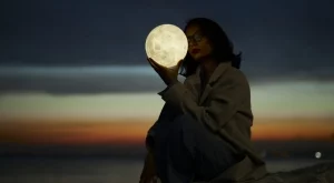 3 зодии с голяма победа по време на пълнолунието на 12 февруари 2025 