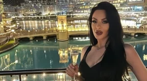 Дъщерята на Глория показа новото си гадже (СНИМКА)