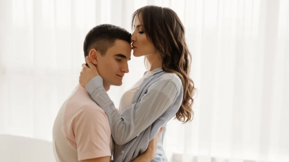 10 прекрасни цитата за любовта от български писатели