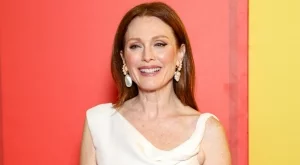 Джулиан Мур: Тръмп забрани детската ми книжка!