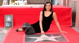 Минди Калинг получи звезда на Алеята на славата 