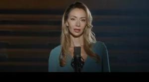 Вижте биологичната майка на Нети (СНИМКА)