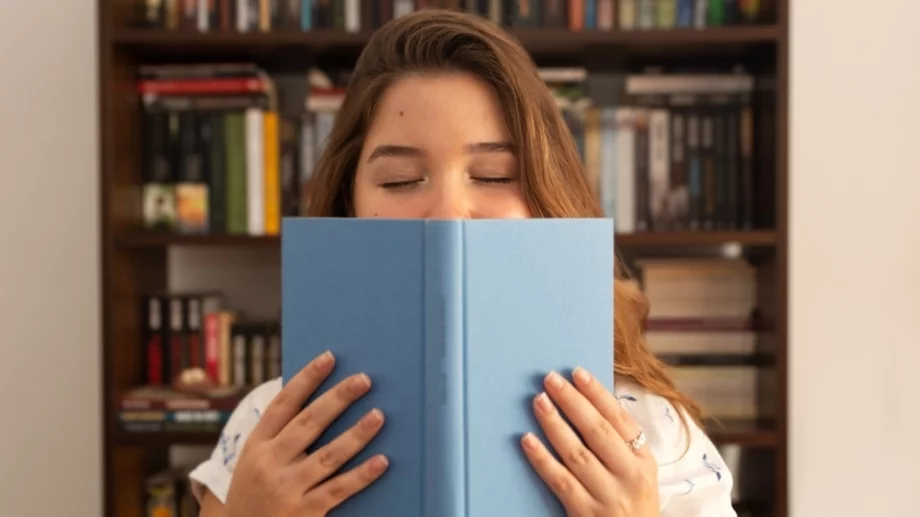 10  вдъхновяващи книги, които всяка жена трябва да прочете