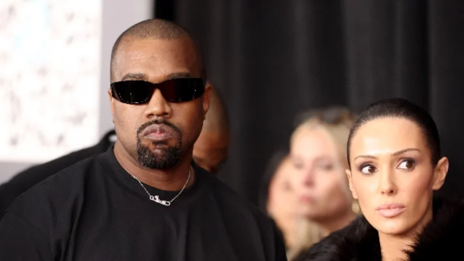 Жената на Кание Уест пак лъсна гола (СНИМКА)