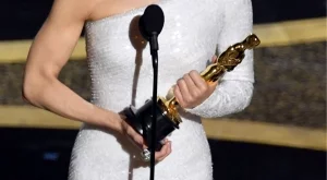 10 от най-запомнящите се моменти за жените в историята на наградите "Оскар"