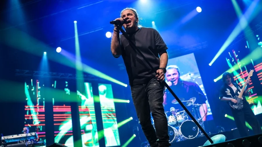 Б.Т.Р. с турне в страната през 2025 