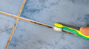 Фугиращата смес за плочки ще изглежда чисто нова с този метод