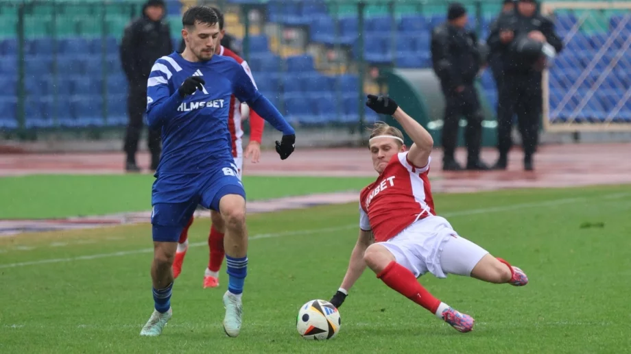 ДРАМА В СОФИЯ! ЦСКА и Левски сътвориха невиждано зрелище с 4 гола