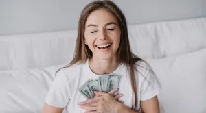 Месецът ви на раждане разкрива кога ще забогатеете 