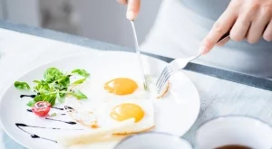 3 груби грешки, които съсипват пържените ви яйца