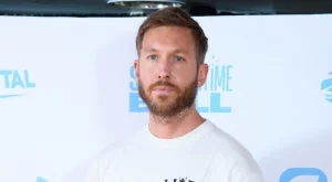 Няма да познаете Калвин Харис на тази СНИМКА