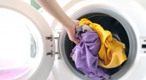 Дори не си помисляйте да перете тези 6 неща заедно