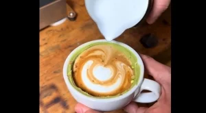 Топ рецепта: Капучино с шамфъстък