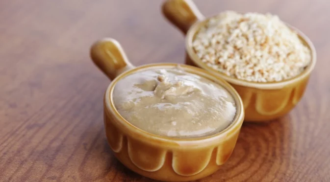 Как точно се прави дресинг със сусамов тахан