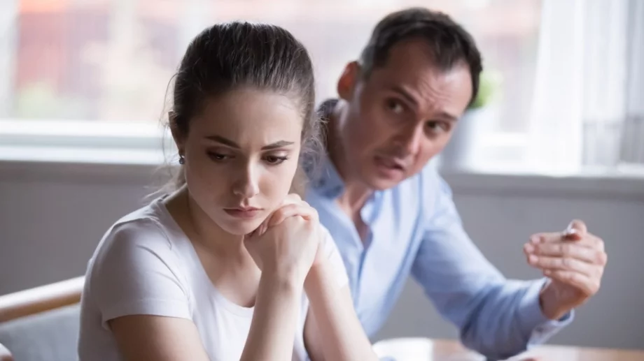 Смесени сигнали, че той никога няма да ви направи щастлива