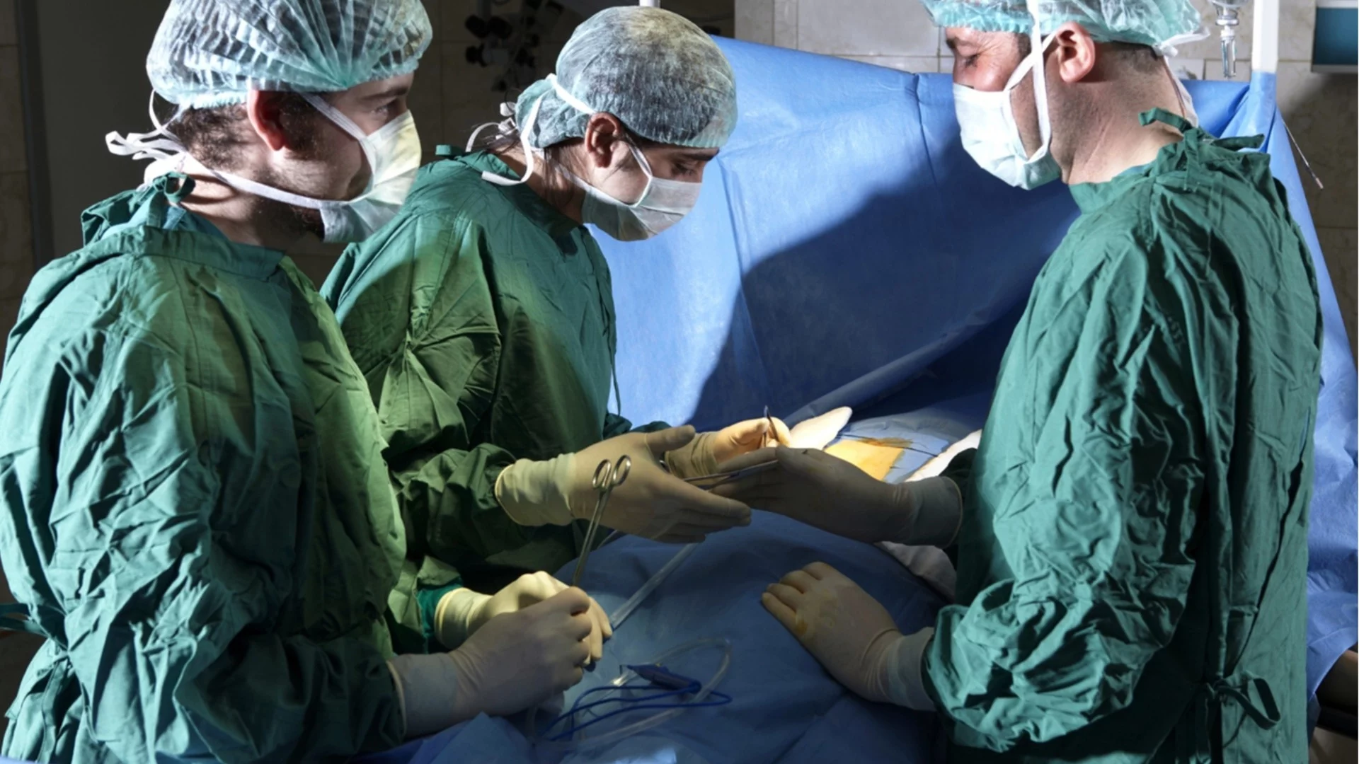 За първи път в света: Трансплантираха свински черен дроб на човек