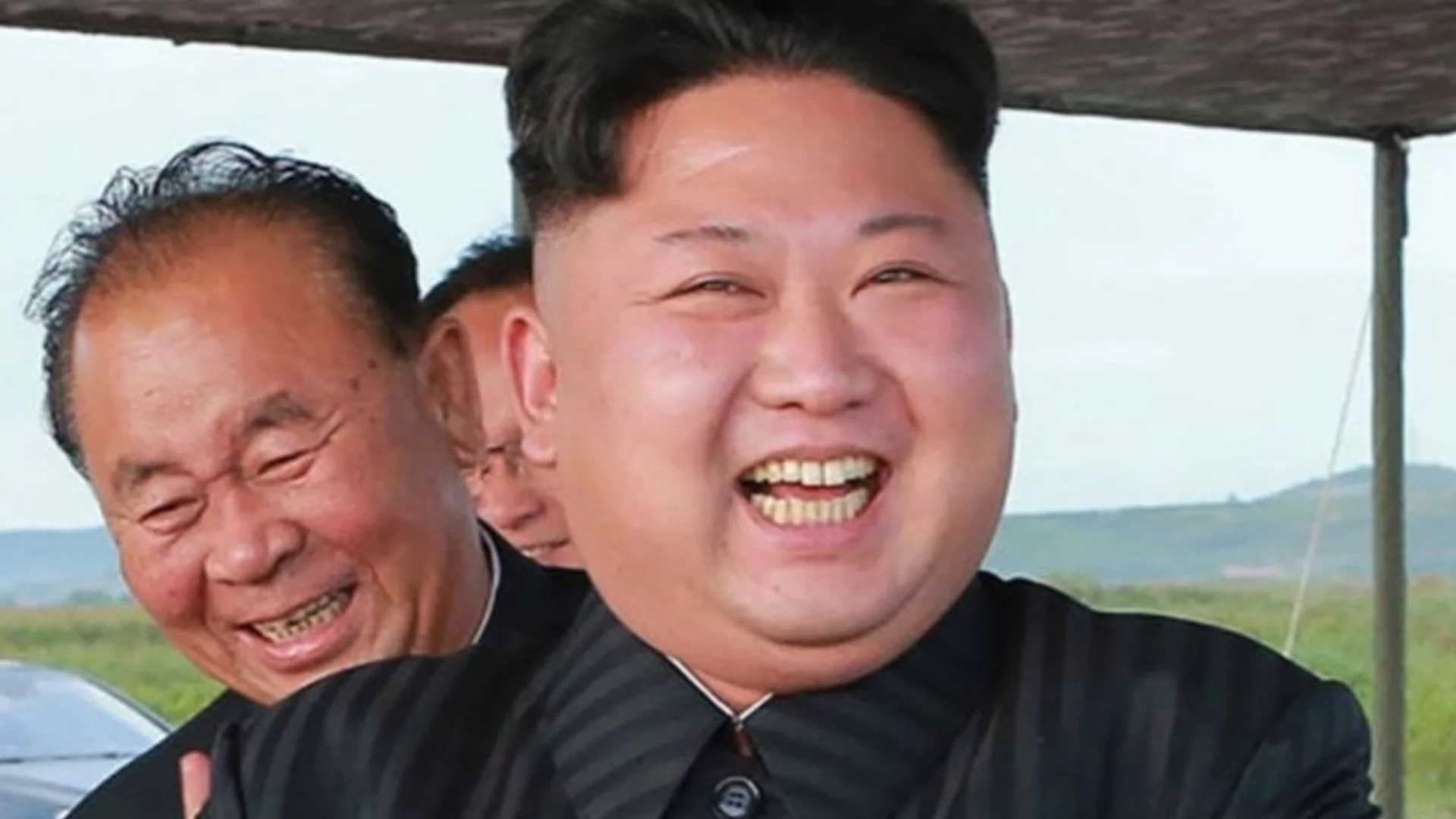 Пхенян обяви за успешни изпитания на нов разузнавателен дрон с изкуствен интелект (СНИМКИ)