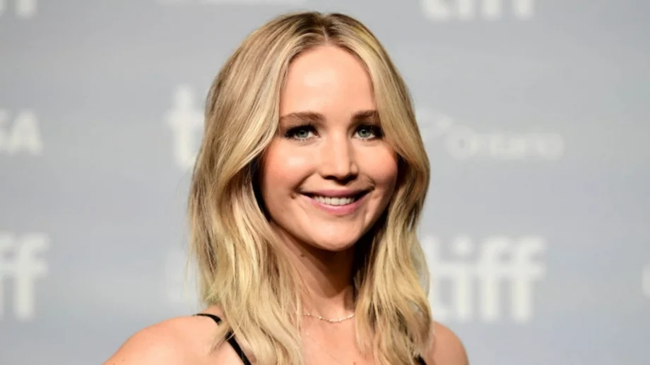 Още едно звездно бебе: Дженифър Лорънс роди