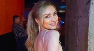 Галя от "Каризма" се стопи, ето как е свалила 20 кг (СНИМКИ)