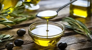 Какво ще се случи с тялото ви, ако пиете шот зехтин всеки ден