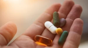 Какви витамини и други добавки НЕ трябва да се приемат заедно?​