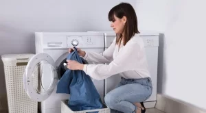 Притеснително: Дрехите отделят все повече микропластмаса