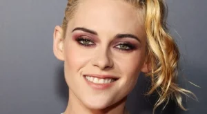  Кристен Стюарт сключи брак с приятелката си (СНИМКИ)