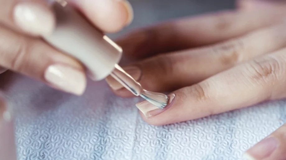 5 "грозни" цвята, които изглеждат страхотно на ноктите (СНИМКИ)