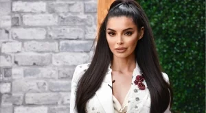 Мегз: Направо лагерите ни се стопиха, свалих 11 килограма (СНИМКА)