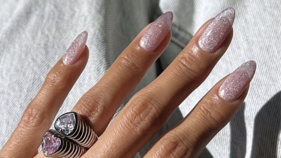 Италиански маникюр: Новият тренд в света на красотата (СНИМКИ)