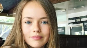 Преди 10 години беше обявена за най-красивото момиче в света, ето я сега (СНИМКИ)