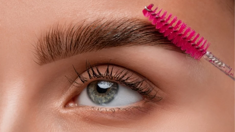 Каква е правилната форма на веждите, която подхожда на вашето лице и как да ги оформяме (СНИМКА)