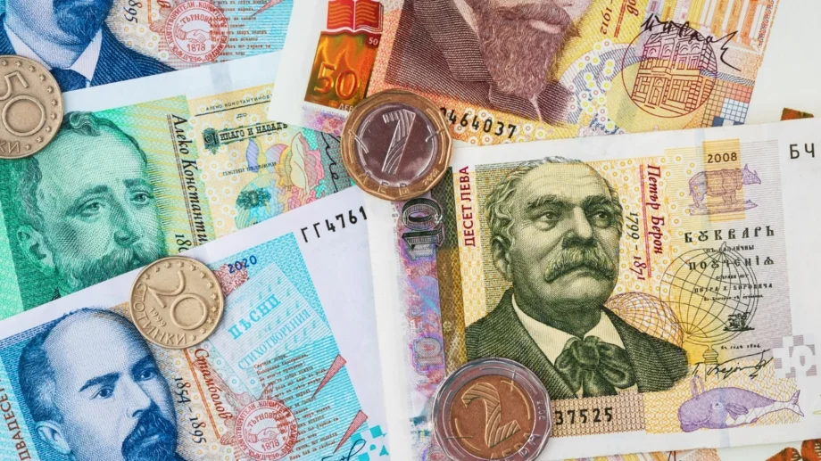 Песимизмът за икономиката намалява през 2025 г.