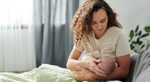 6 храни, които могат да навредят на бебето ви по време на кърмене