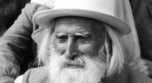 Отваря врати къщата на Петър Дънов в София