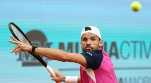 Гришо и новата му любима за първи път заедно на светско събитие (СНИМКА)