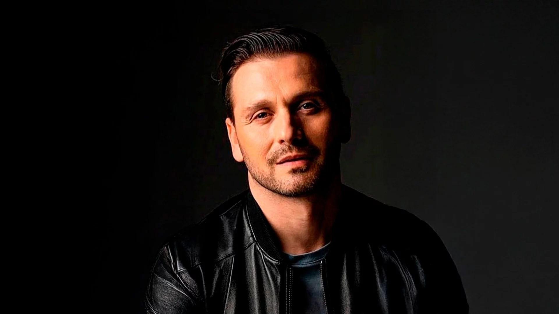 20 бързи въпроса към... Александър Сано