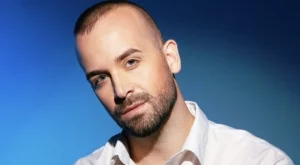 "Хората на стадиона ми дадоха силата да пея": Вениамин за финала на "Като две капки вода"