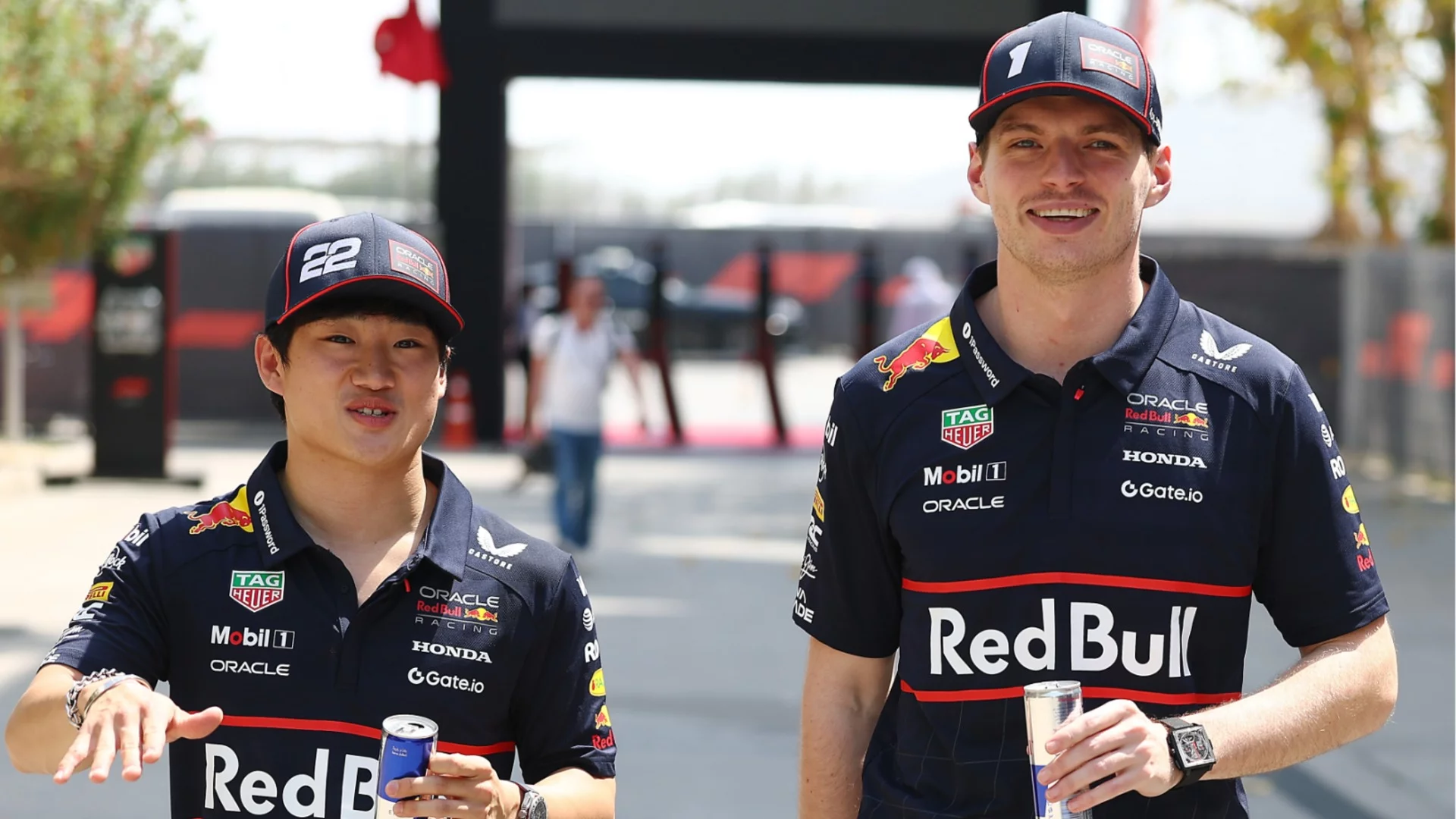 Чужда грешка усложнява пътя на световния шампион към 5-а поредна титла във Формула 1