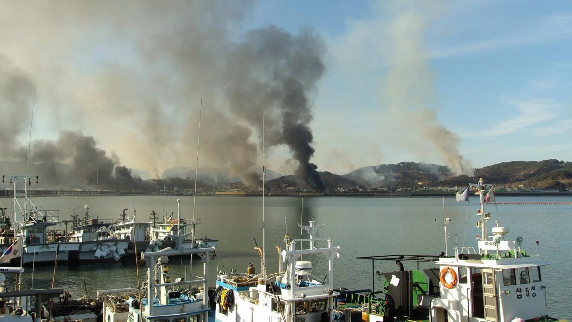 Северна Корея задържа трима за инцидента с новия военен кораб