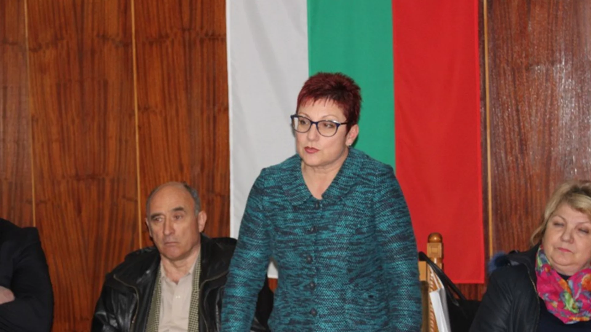 Вит излезе от коритото си, кметът на община Тетевен свика кризисния щаб